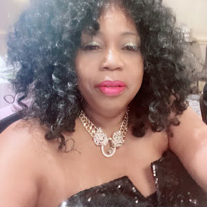 Meet your Posher, Dr stephanie jones